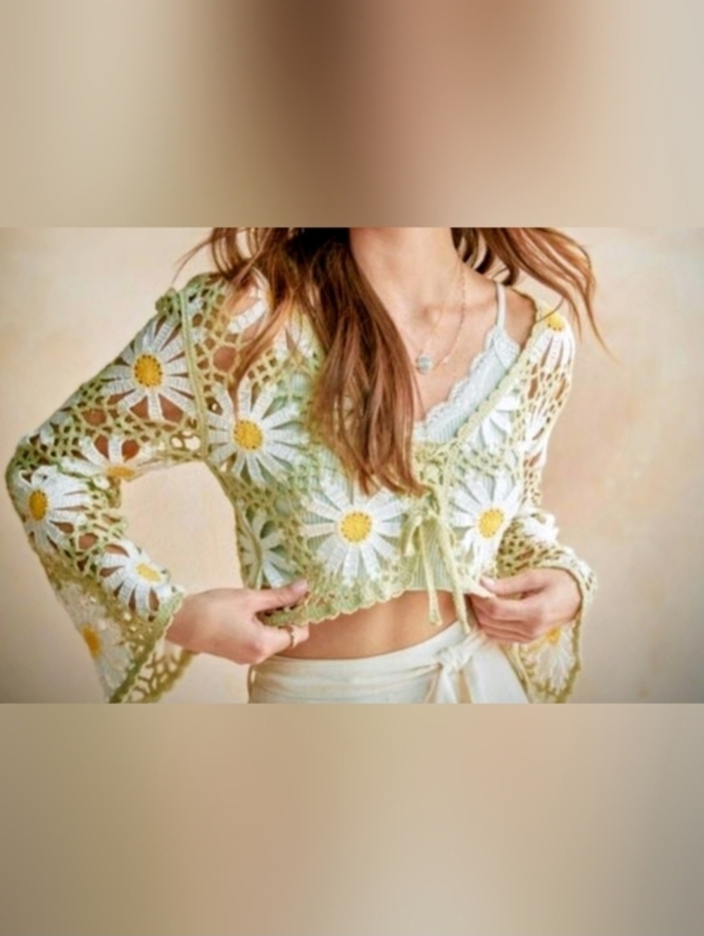 NWT Francesca's Crochet Daisy Crop Top in Light Green, White & Yellow Size M - Picture 2 of 7